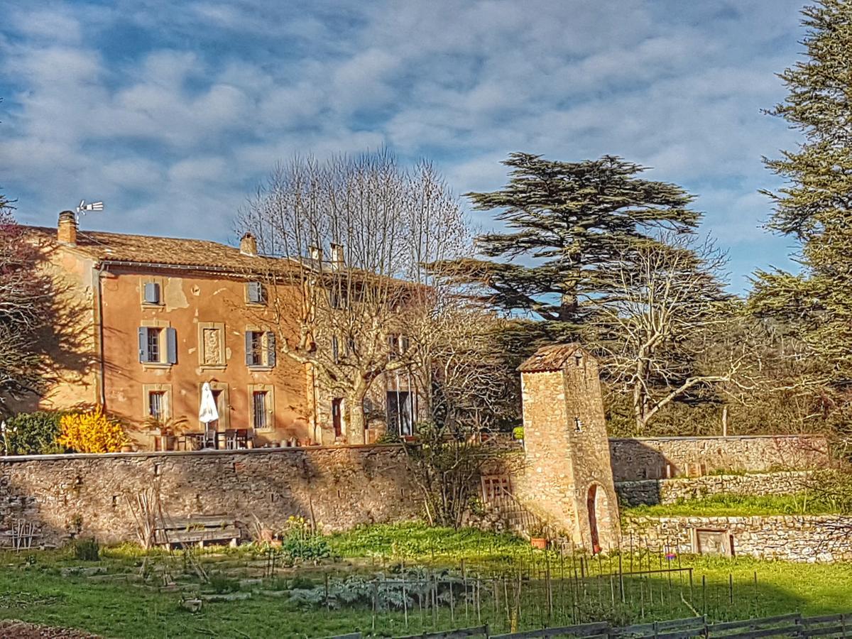 Le Domaine Saint Martin Bed & Breakfast Flassans-sur-Issole Luaran gambar